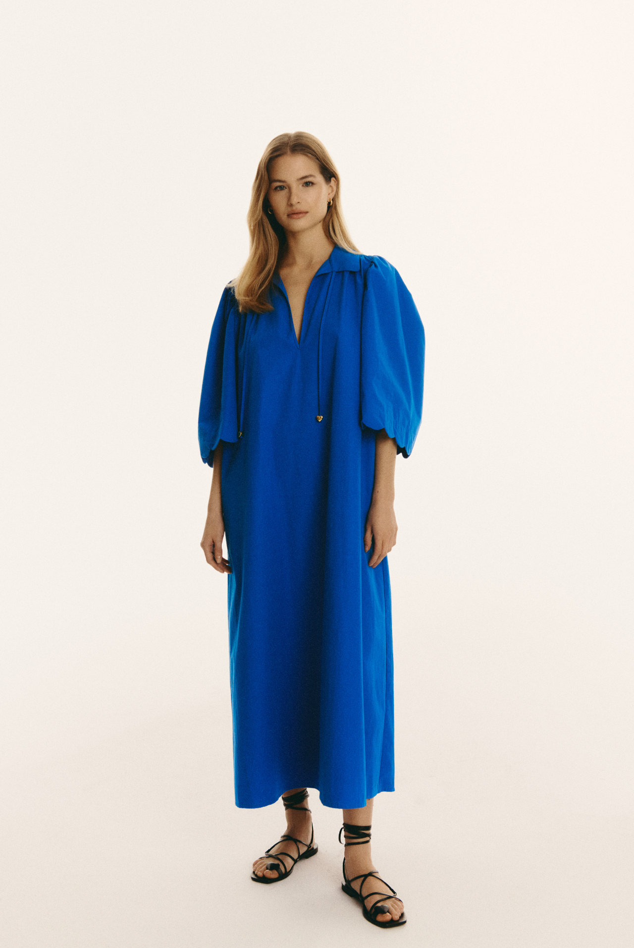 Nina - blue