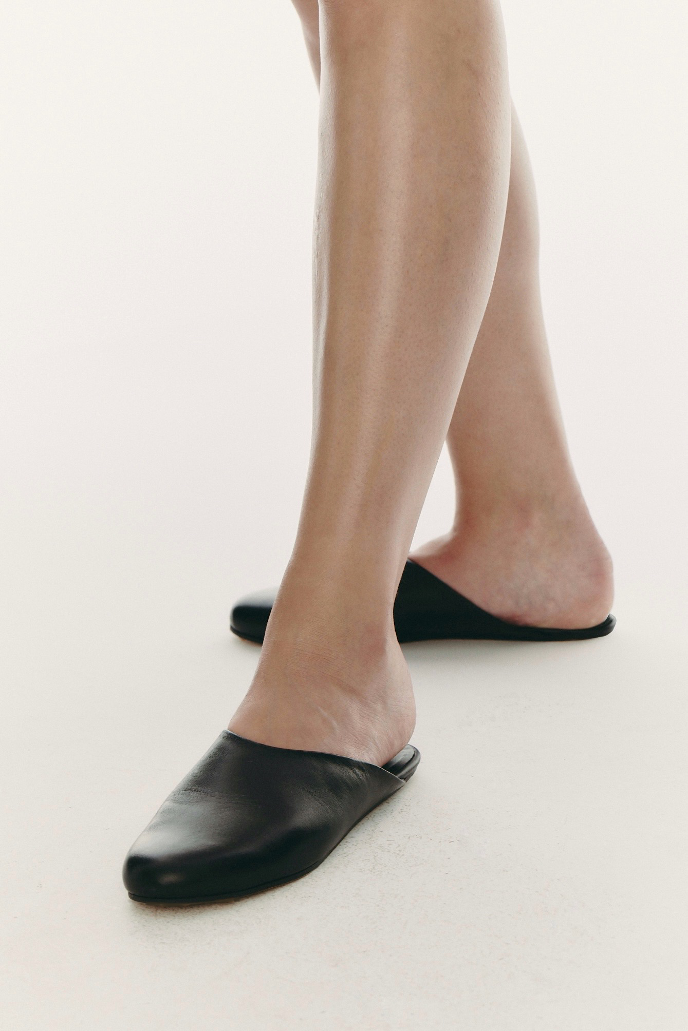 Marie - black