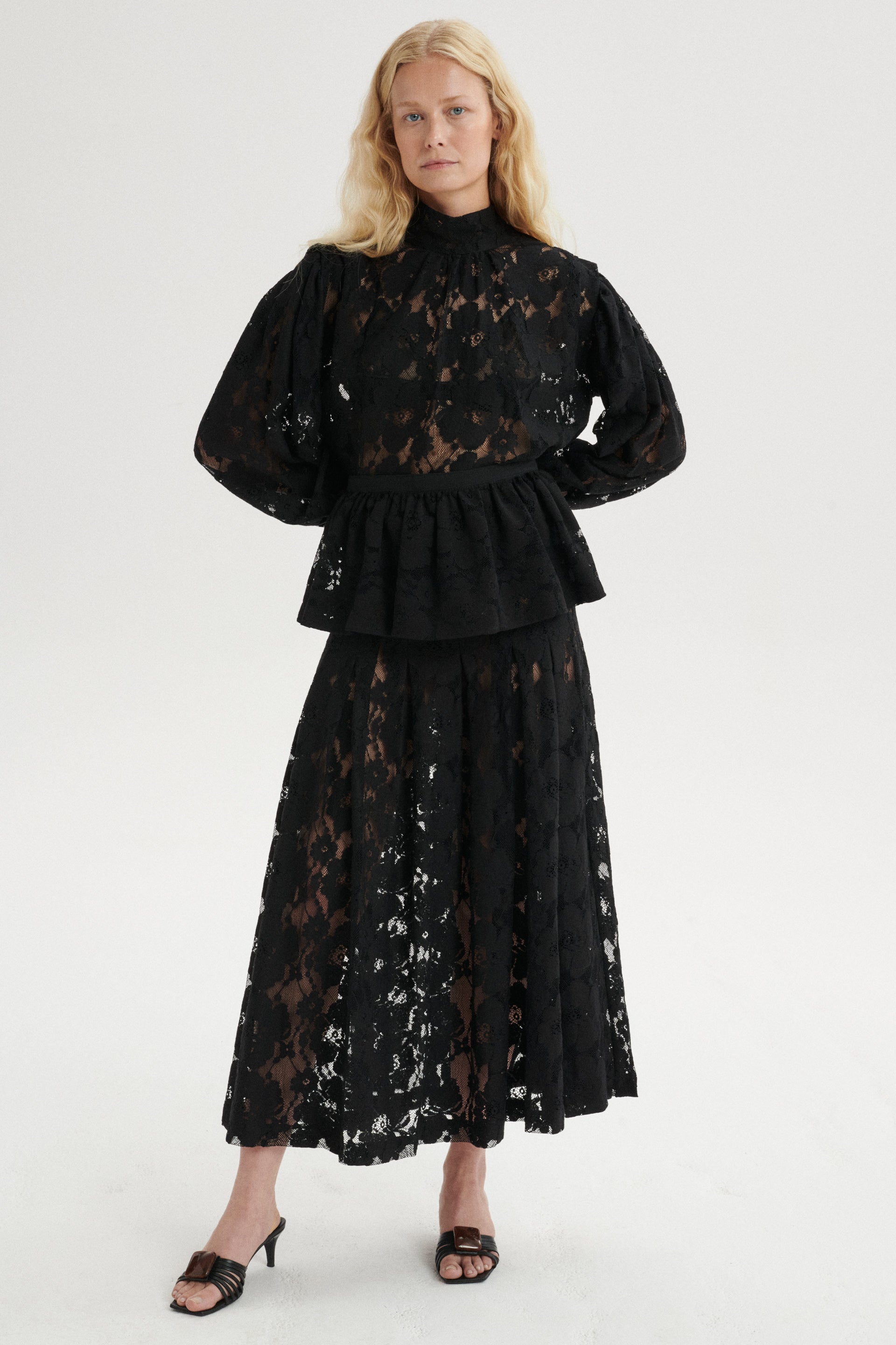 Arthur Spódnica koronkowa maxi - black