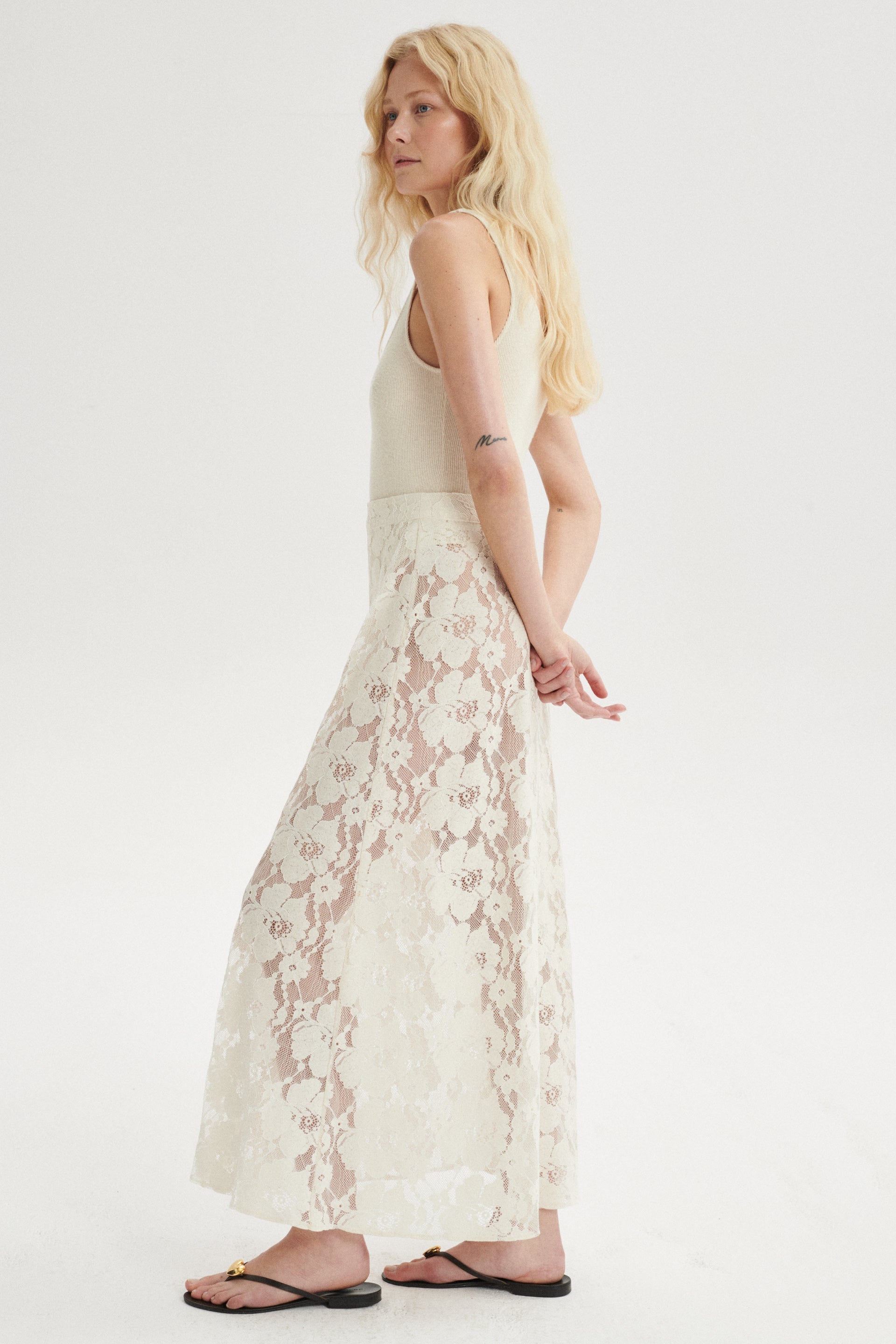 Bernard Spódnica koronkowa maxi z odpinaną baskinką